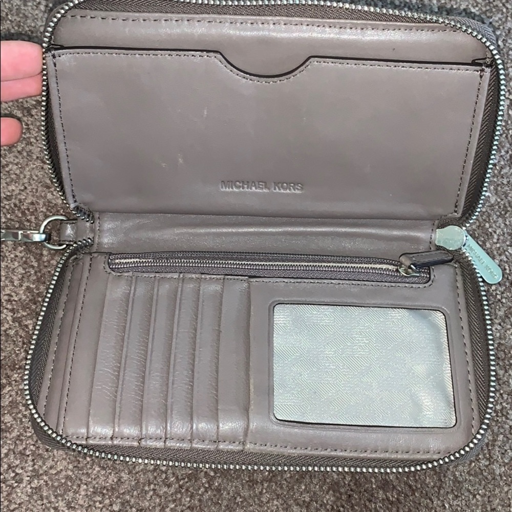 MK Wallet - Picture 3 of 4